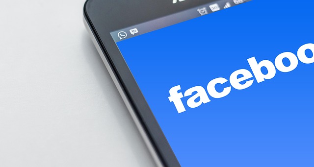 Jak prowadzić fanpage na Facebooku?